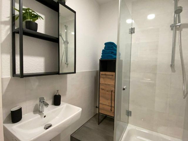 Bright & furnished maisonette apartment with loft character, Essen Amsterdam Apartments for Rent