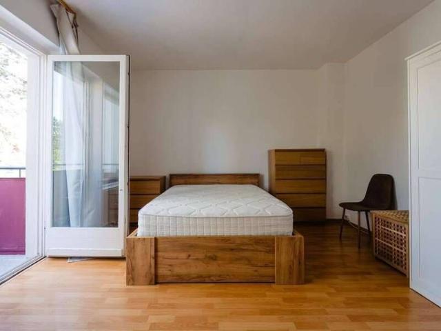 Bright & Furnished 1 room apartment with balcony – 12 months sublet