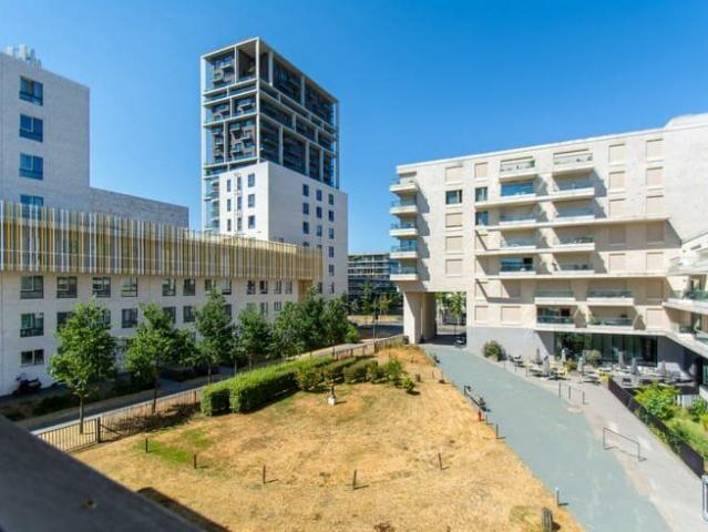 Bright furnished 2 bedroom ap. with large terrace