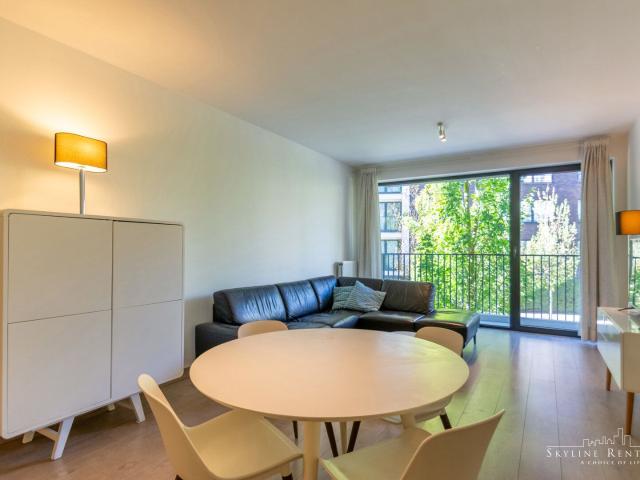 BRIGHT FURNISHED 2 bedroom apartment NATO area