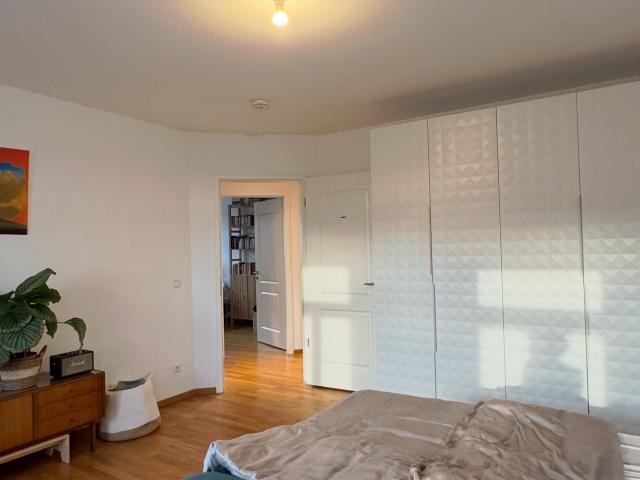 Bright furnished 3 room apartment with balcony & home office in Leipzig Plagwitz