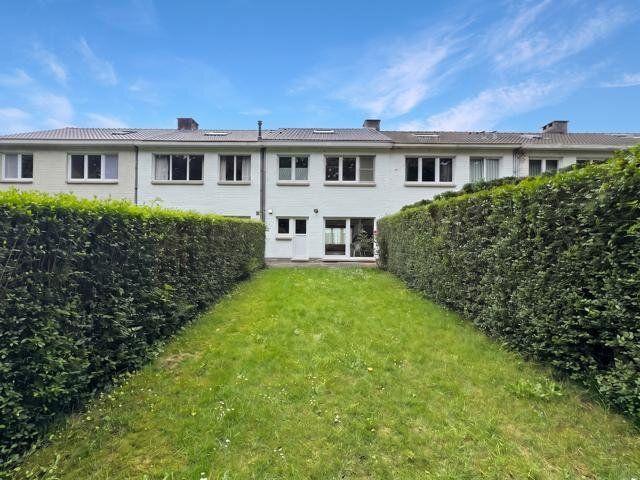 Bright house close to the center of Braine l'Alleud!