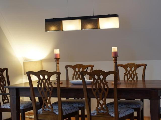 Bright home in Troisdorf, Troisdorf Amsterdam Apartments for Rent