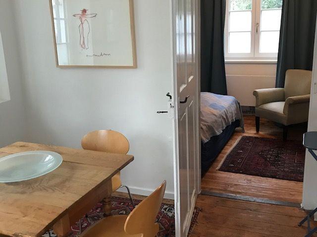 Bright & homely studio directly at the English Garden, Munchen Amsterdam Apartments for Rent