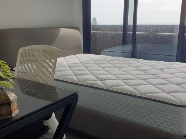 Bright, High Floor and Fully Furnished