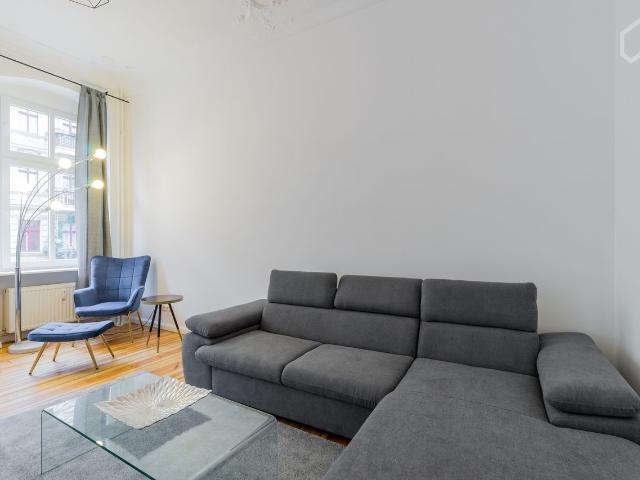 Bright old building flat with balcony in Schöneberg, Berlin Amsterdam Apartments for Rent