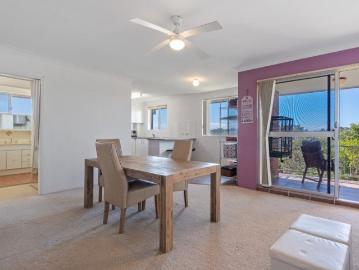 Tuncurry, Crawford River - Balcony, Parking