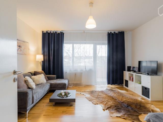 Bright loft located next to the Fennsee, Berlin Amsterdam Apartments for Rent
