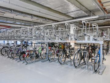 Schnirchgasse, KG Landstraße, Wien - Schwimmbad