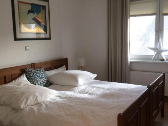 Bright& large 3 room apartment with balcony in the city of Wiesbaden*, Wiesbaden Amsterdam Apartments for Rent