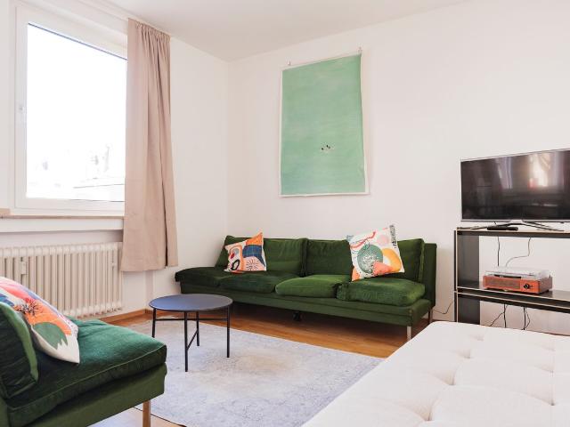 Bright & Modern Apartment in the Heart of Cologne w terrace, Koln Amsterdam Apartments for Rent
