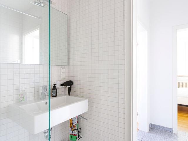 Bright & Modern Apartment in the Heart of Cologne w terrace, Koln Amsterdam Apartments for Rent