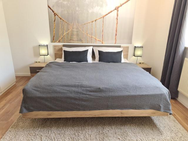 Bright & modern apartment near the train station in a lovely neighborhood, Kaiserslautern Amsterdam Apartments for Rent