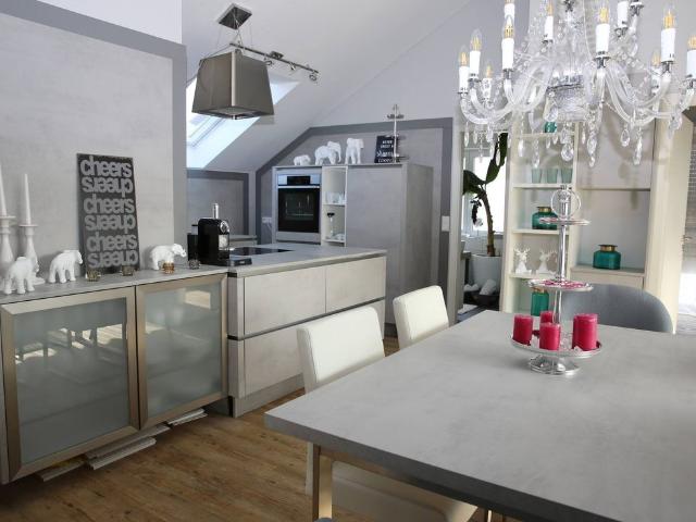 Bright modern furnished apartment with designer kitchen and loggia in quiet location in Ludwigsburg