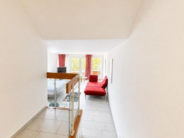 Bright Modern Studio with Balcony & Garden Access | Minutes from Zürich HB