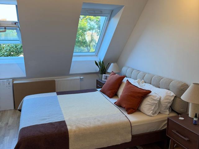 Bright & Modern Top Floor Apartment with Private Terrace in Berlin Neukölln, Berlin Amsterdam Apartments for Rent