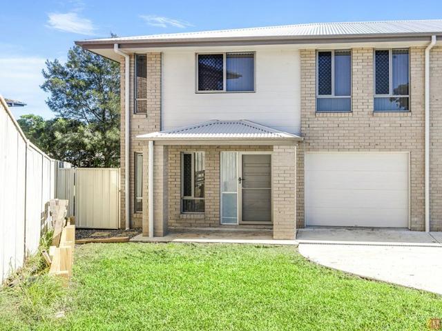 Bright Modern Townhouse | 3 Bed + 2 Bath