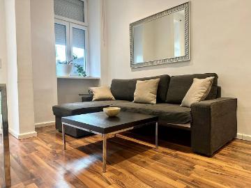 Bright & Modern 2 BR with Terrace | Ideal for Relocation & Mid Term Stays – 2 min to Meto, Vienna Amsterdam Apartments for Rent