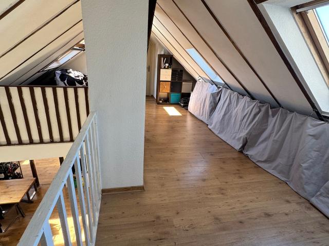 Bright Maisonette with Spiral Staircase | Near Volksgarten | 95m², Dusseldorf Amsterdam Apartments for Rent