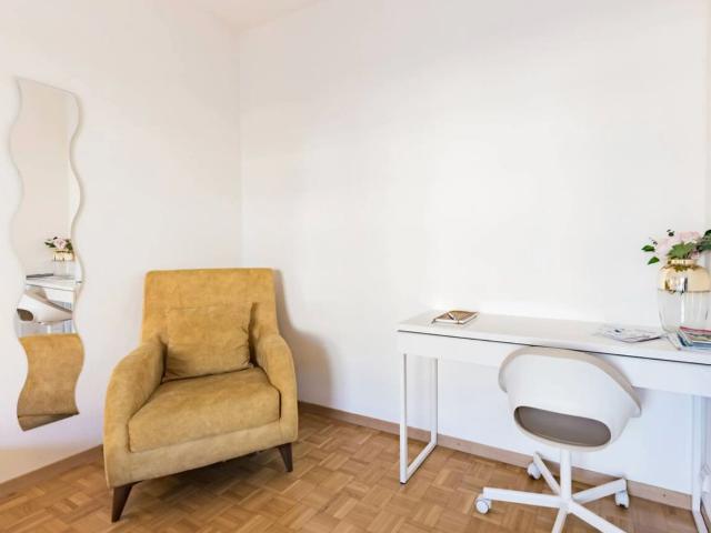 Bright & Minimalist Studio with Private Balcony in Lausanne, Lausanne Amsterdam Apartments for Rent