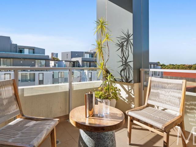 Bright north facing apartment with effortless modern living