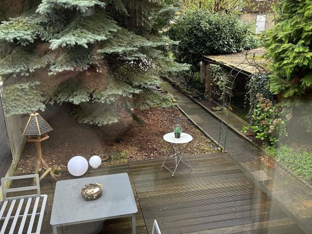 Bright & new suite in Essen, Essen Amsterdam Apartments for Rent
