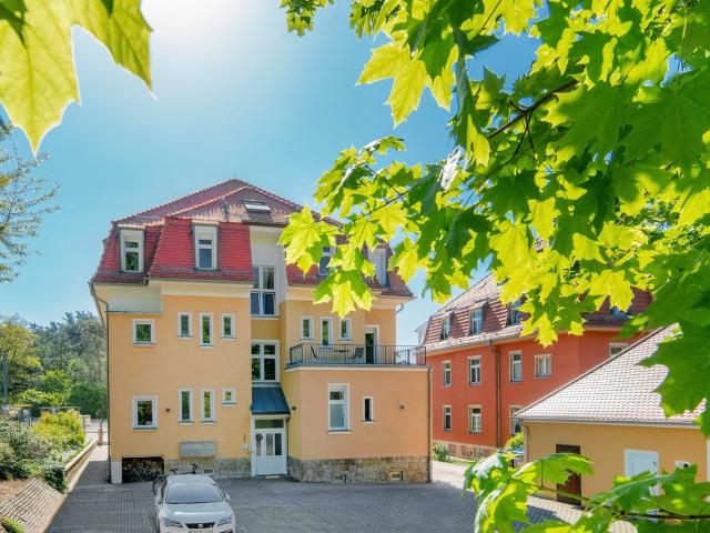 Bright & nice studio Dresden, Dresden Amsterdam Apartments for Rent