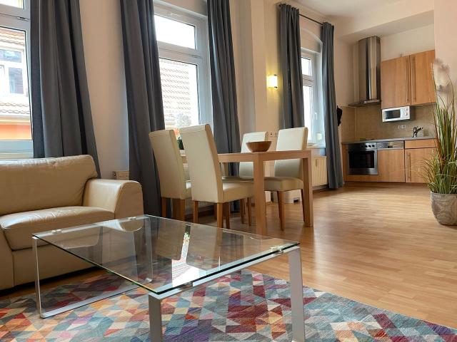 Bright & nice studio Dresden, Dresden Amsterdam Apartments for Rent