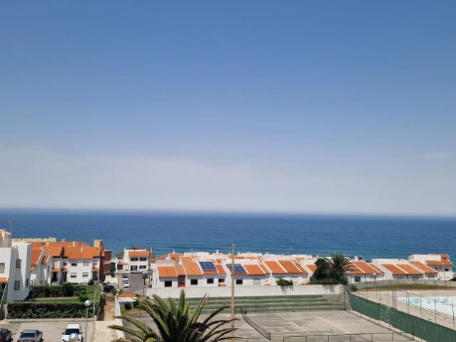 Bright Sea View Apartment – 5 Min from Beach