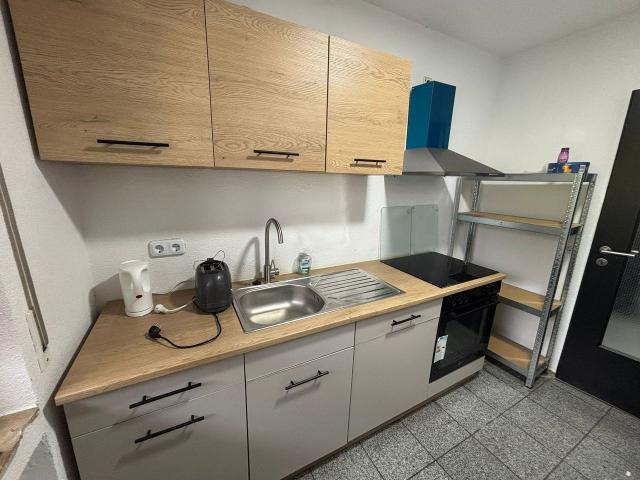 Bright, Spacious, 3 Room Apartment in Heilbronn Sontheim, Heilbronn Amsterdam Apartments for Rent