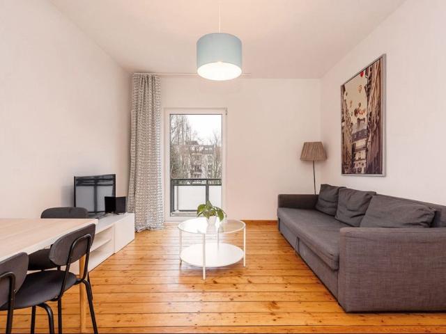 Bright Spacious 3 room fully furnished with balcony and play area for kids, Berlin Amsterdam Apartments for Rent