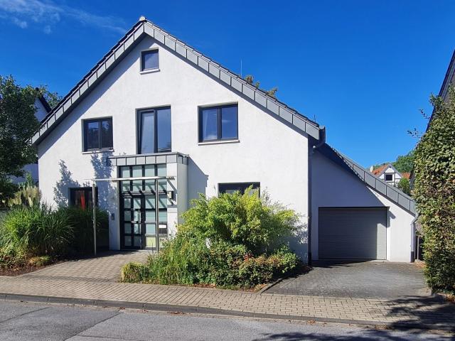 Bright, spacious apartment. Near Cromford Manor and Blue Lake