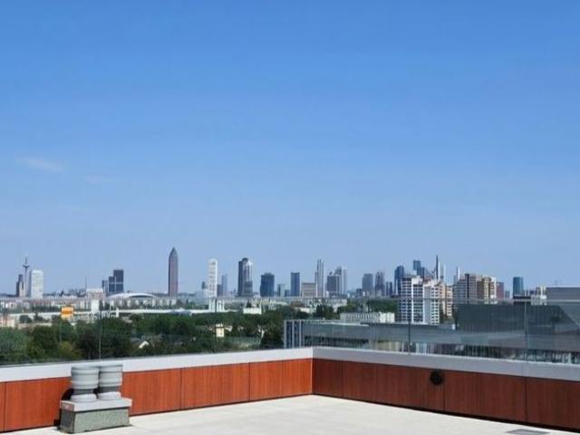 Bright, spacious apartment located in Frankfurt am Main, Frankfurt Amsterdam Apartments for Rent