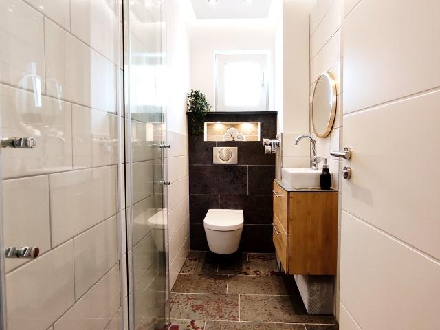 Bright & Spacious Apartment w/ Sauna, Kaiserslautern Amsterdam Apartments for Rent