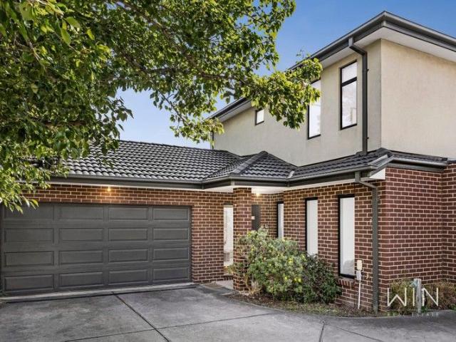 BRIGHT SPACIOUS FAMILY HAVEN