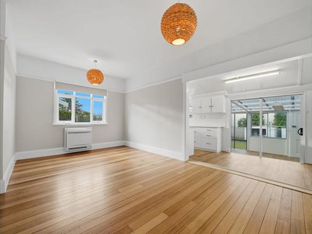 Bright & Spacious Home in Quiet Moonah Cul de Sac