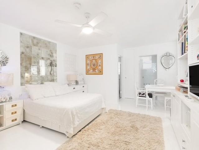 Bright & Spacious Studio Apartment with Secure Parking