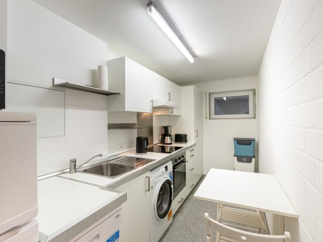Bright & Spacious Studio with 3 Living Areas