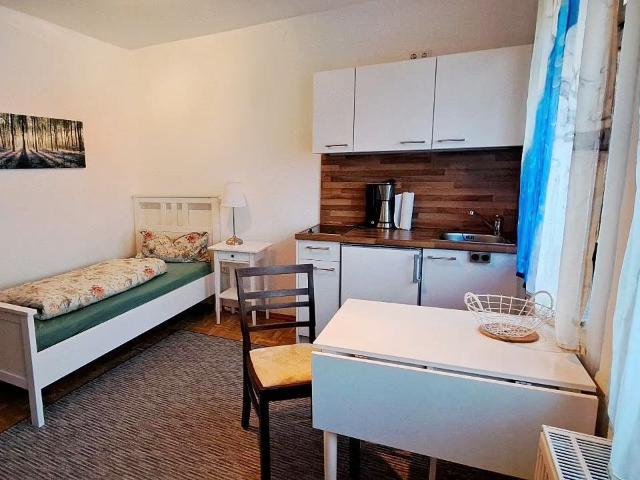 Bright Studio Apartment in Essen Steele – Ideal for One Person, Essen Amsterdam Apartments for Rent