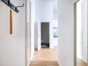 Bright studio in Charlottenburg
