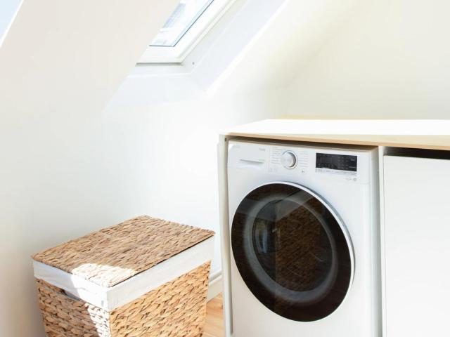 Bright studio in well connected Moabit