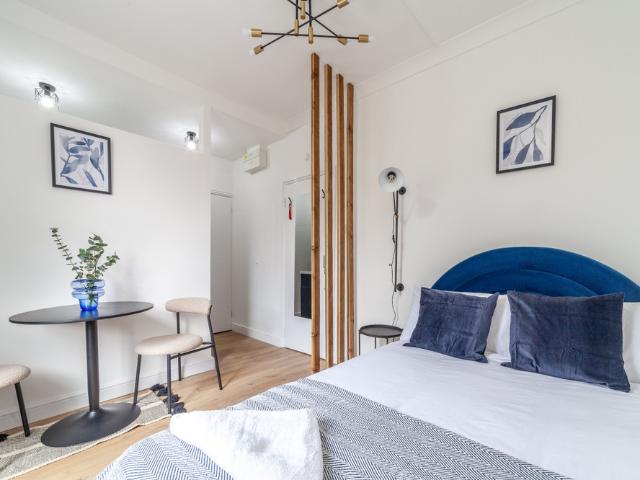 Bright Studio with Garden View, Finsbury Park 05