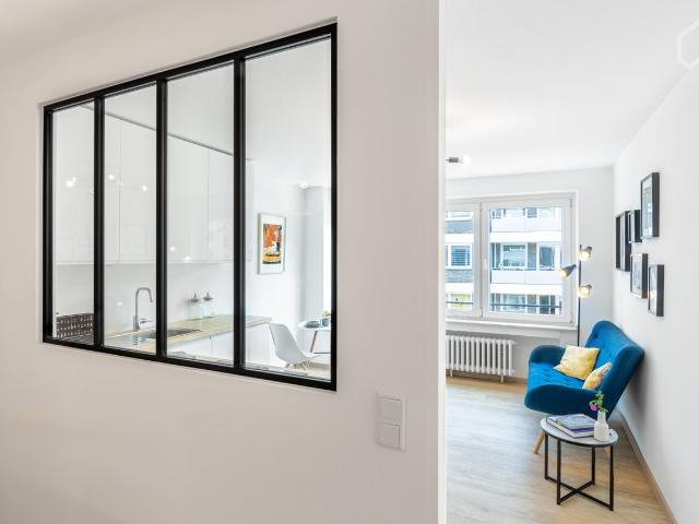 Bright, stylish, and cozy 1 room apartment in prime location Pempelfort – Newly renovated, Dusseldorf Amsterdam Apartments for Rent