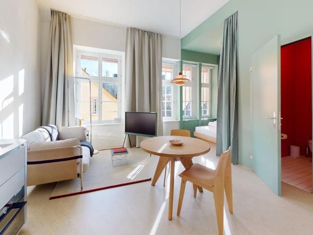 Bright suite in excellent location, Basel Amsterdam Apartments for Rent