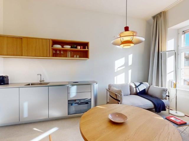 Bright suite in excellent location, Basel Amsterdam Apartments for Rent