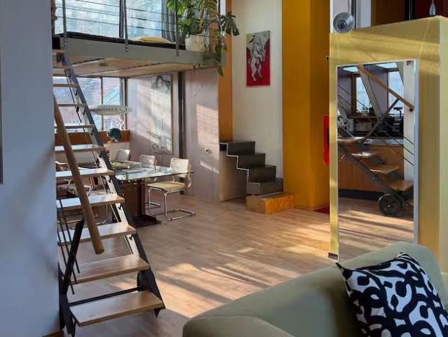 Bright & Peaceful Penthouse with Private Roof Terrace, Berlin Amsterdam Apartments for Rent