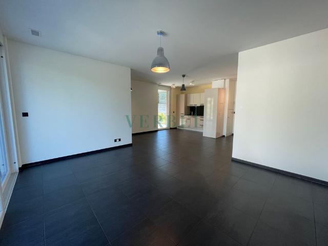 Bright penthouse for rent in Lausanne