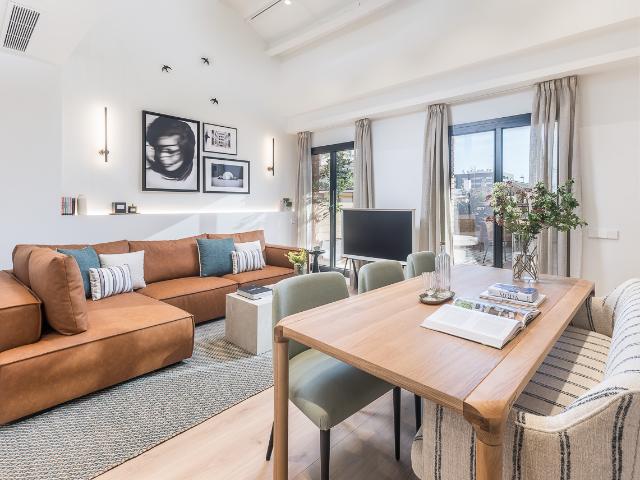 Bright Penthouse in Eixample
