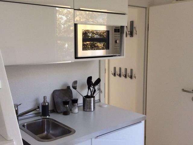 Bright & perfect apartment close to city center, Hannover Amsterdam Apartments for Rent