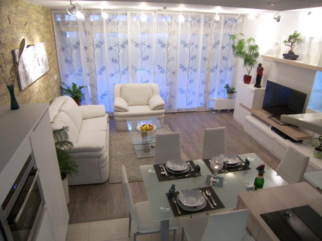 Bright, perfect studio in quiet street